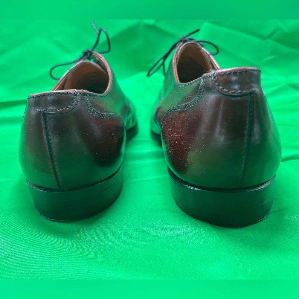Bostonian shoe model  16133211 26088  Brown Lace Up Round Toe Wingtip Oxford